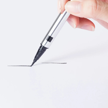 MISSHA Vivid Fix Marker Pen Liner Deep Black 0.6g Missha Makeup